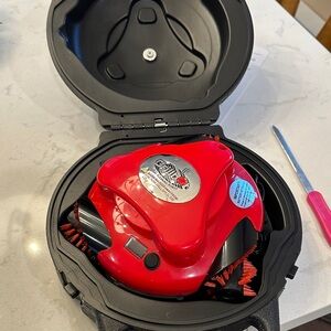 Automatic Grill Cleaner - Red